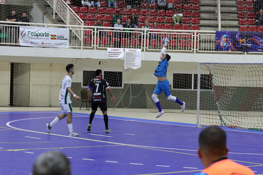 Futsal vence na estreia dos Jasc 3 Imagem do WhatsApp de 2024 11 12 as 22.21.01 0ada3b11