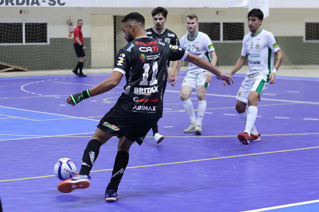 Futsal vence na estreia dos Jasc 9 Imagem do WhatsApp de 2024 11 12 as 22.21.03 ae6efd5a