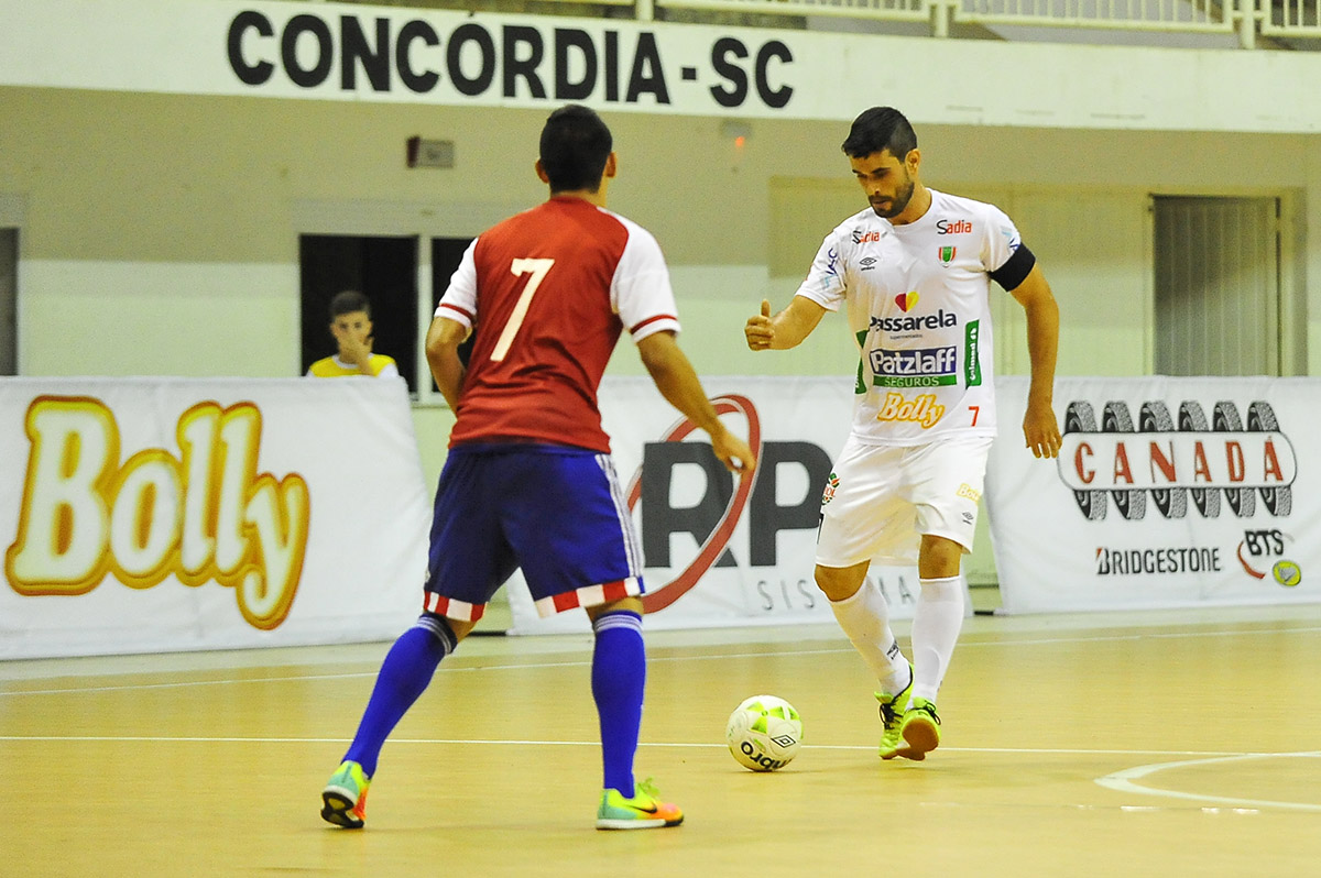 Um empate e uma derrota nos amistosos contra Paraguai 2 release amistosos paraguai