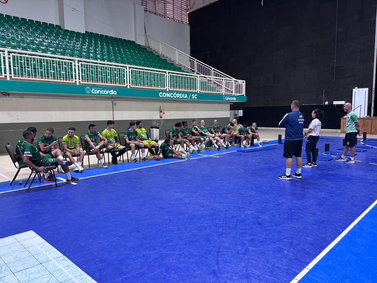 ACF Futsal apresenta psicóloga Carine Moreira para reforçar trabalho com atletas na temporada 2026 4 WhatsApp Image 2026 04 13 at 17.31.09