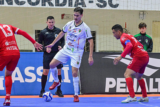 ACF Futsal Concórdia Dudu jogando 2