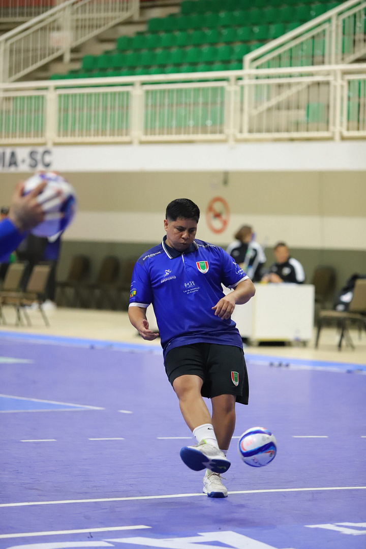 Preparador de goleiros da ACF Futsal participa da Copa América e projeta início dos trabalhos em Concórdia 3 IMG 2757 rotated
