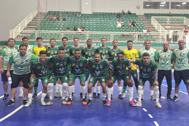 ACF Futsal estreia na LNF e marca retorno à competição após nove anos 2 01