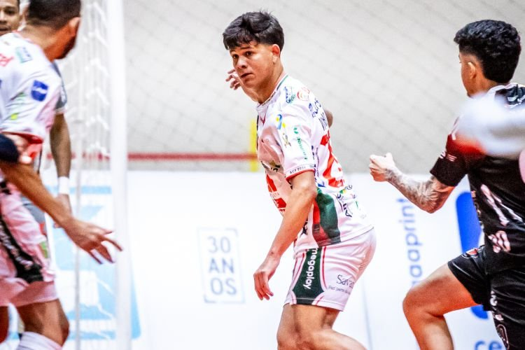 ACF conquista grande vitória em Blumenau pela LNF Silver Cresol 3 05 2
