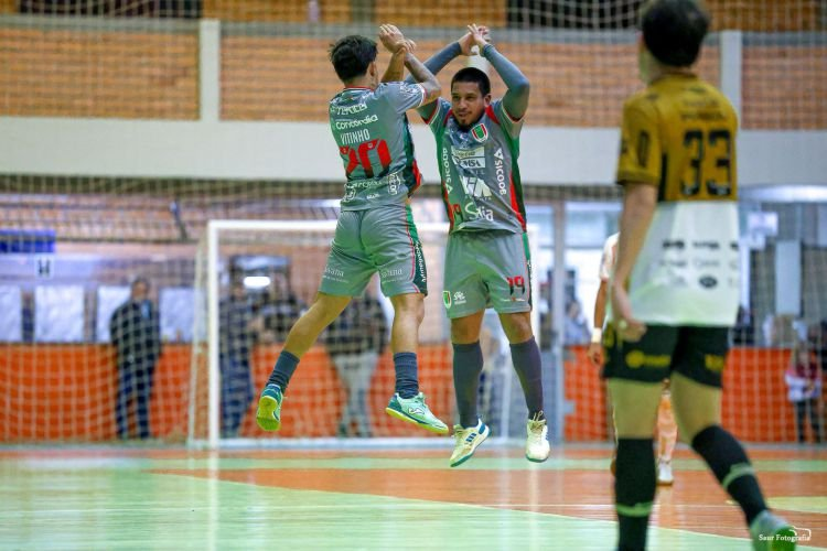 ACF vence Criciúma de virada e assume a quarta colocação na Série Ouro 3 07