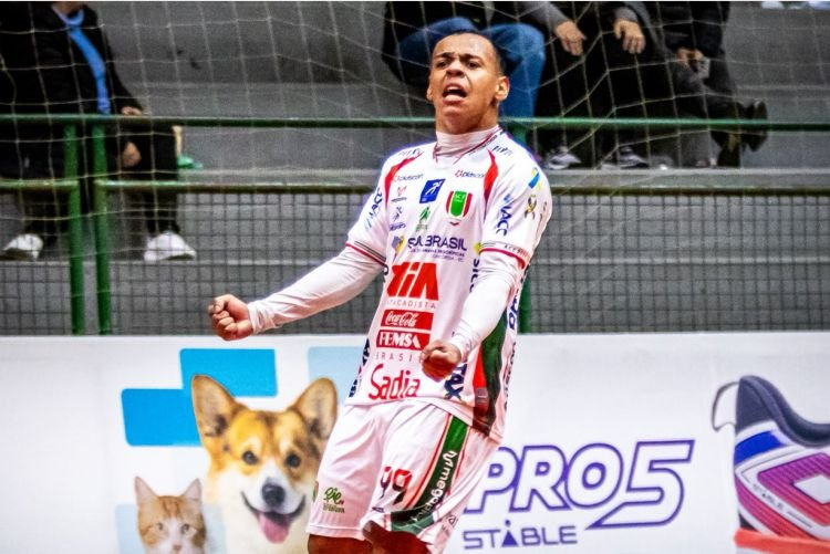 ACF conquista grande vitória em Blumenau pela LNF Silver Cresol 1 02 1