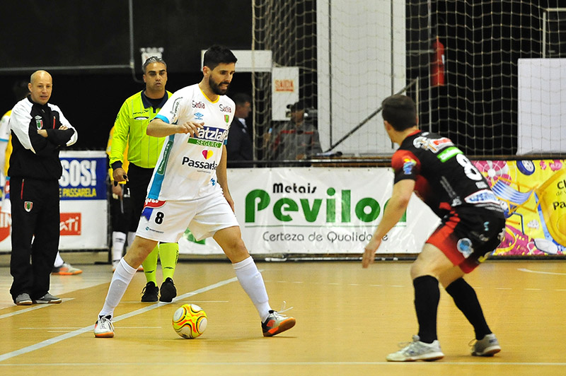 Concórdia enfrenta Xaxim neste sábado pela Especial 8 ze acf