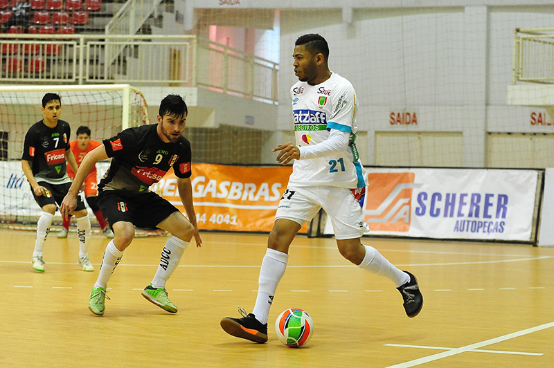 Concórdia vence Floripa e encerra também a 2ª fase na liderança 8 douglinhas concordia