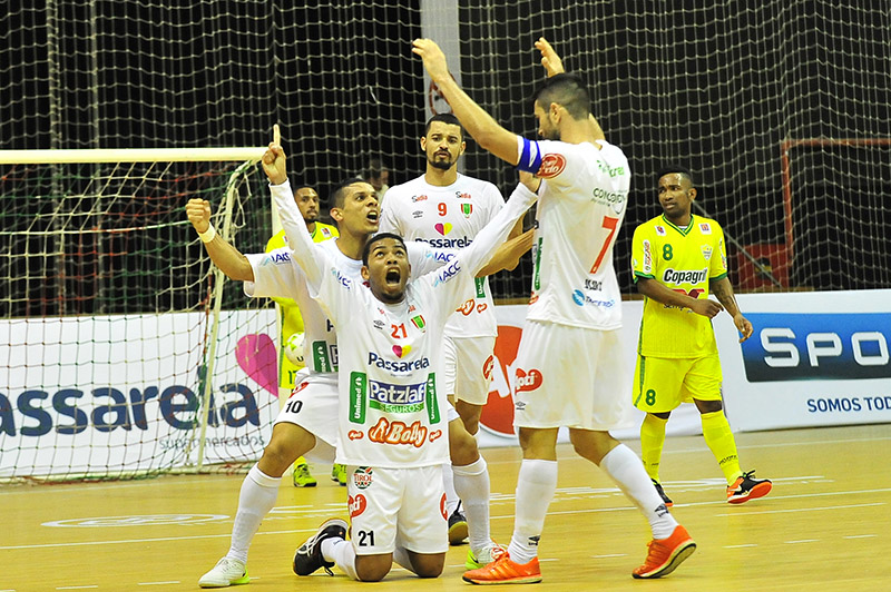 Concórdia vence a primeira pela LNF contra Copagril 2 vitoria liga