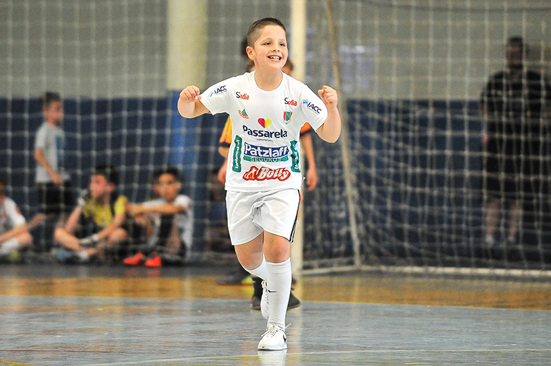 Campeonato Regional de Futsal de Base da FMEC, ACOFF e ACF foi um sucesso 2 02092017 RLA 4661